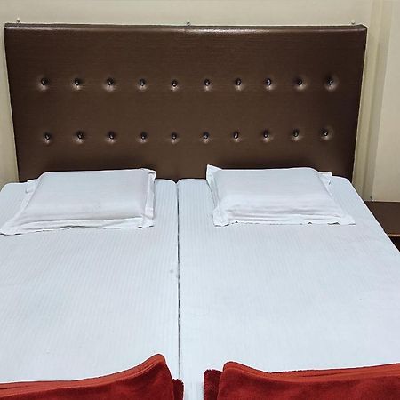 Hotel Avadh Balrāmpur Exterior foto